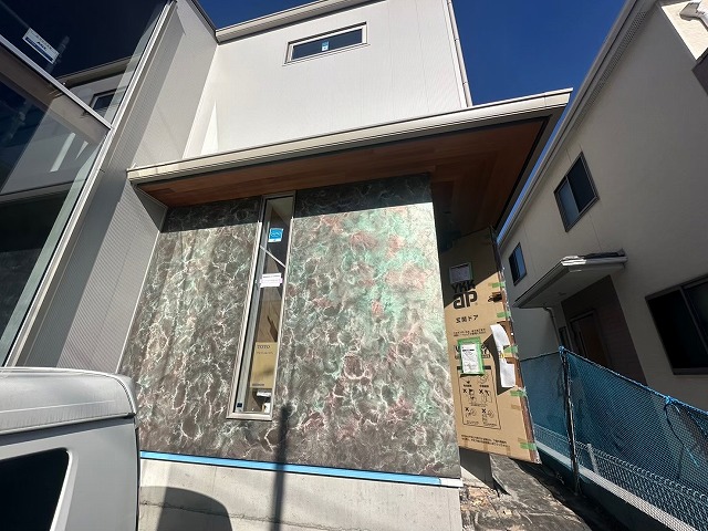 千葉市N様邸で外壁を特殊塗装